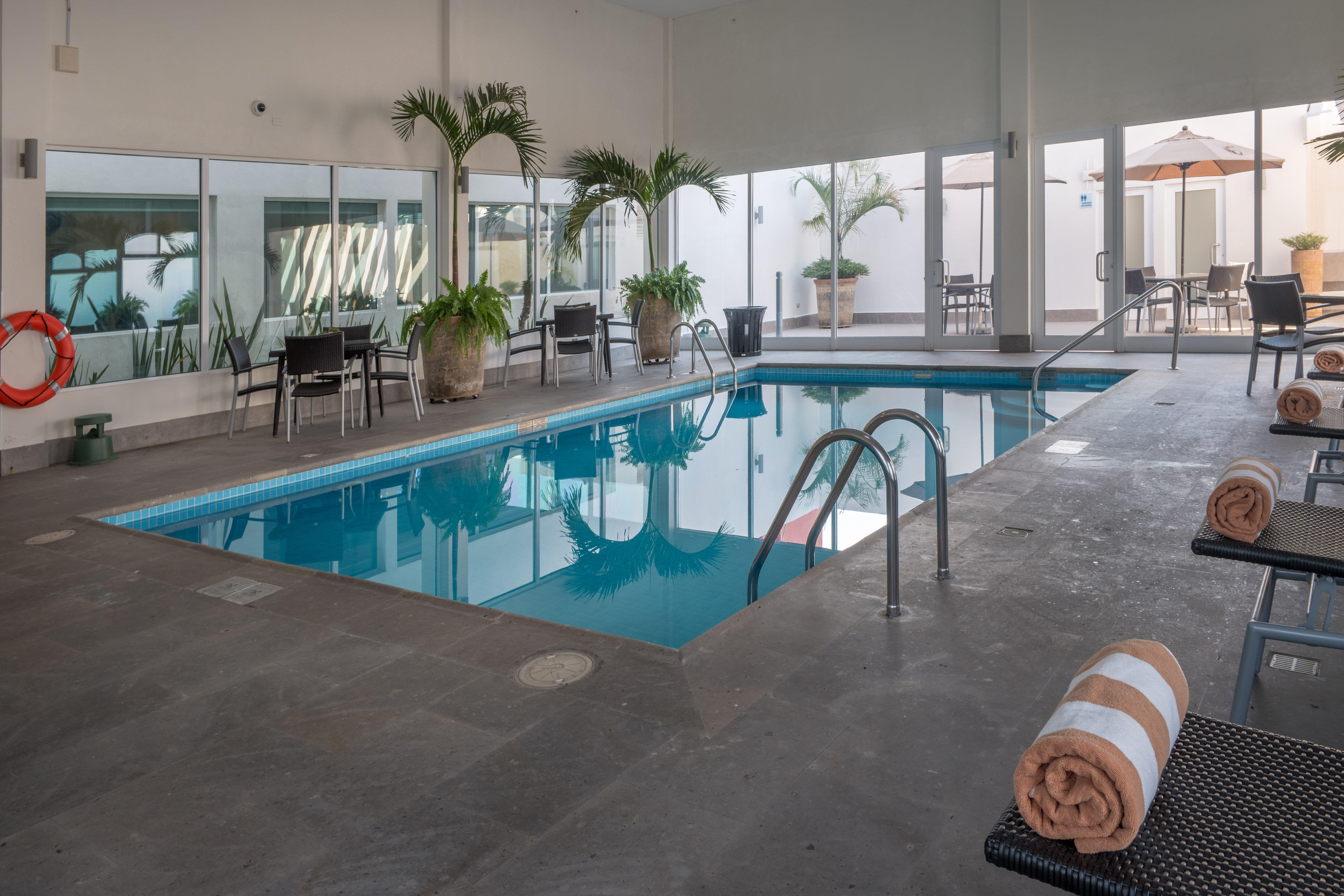 Holiday Inn Express & Suites Silao Aeropuerto Terminal By Ihg Exteriör bild