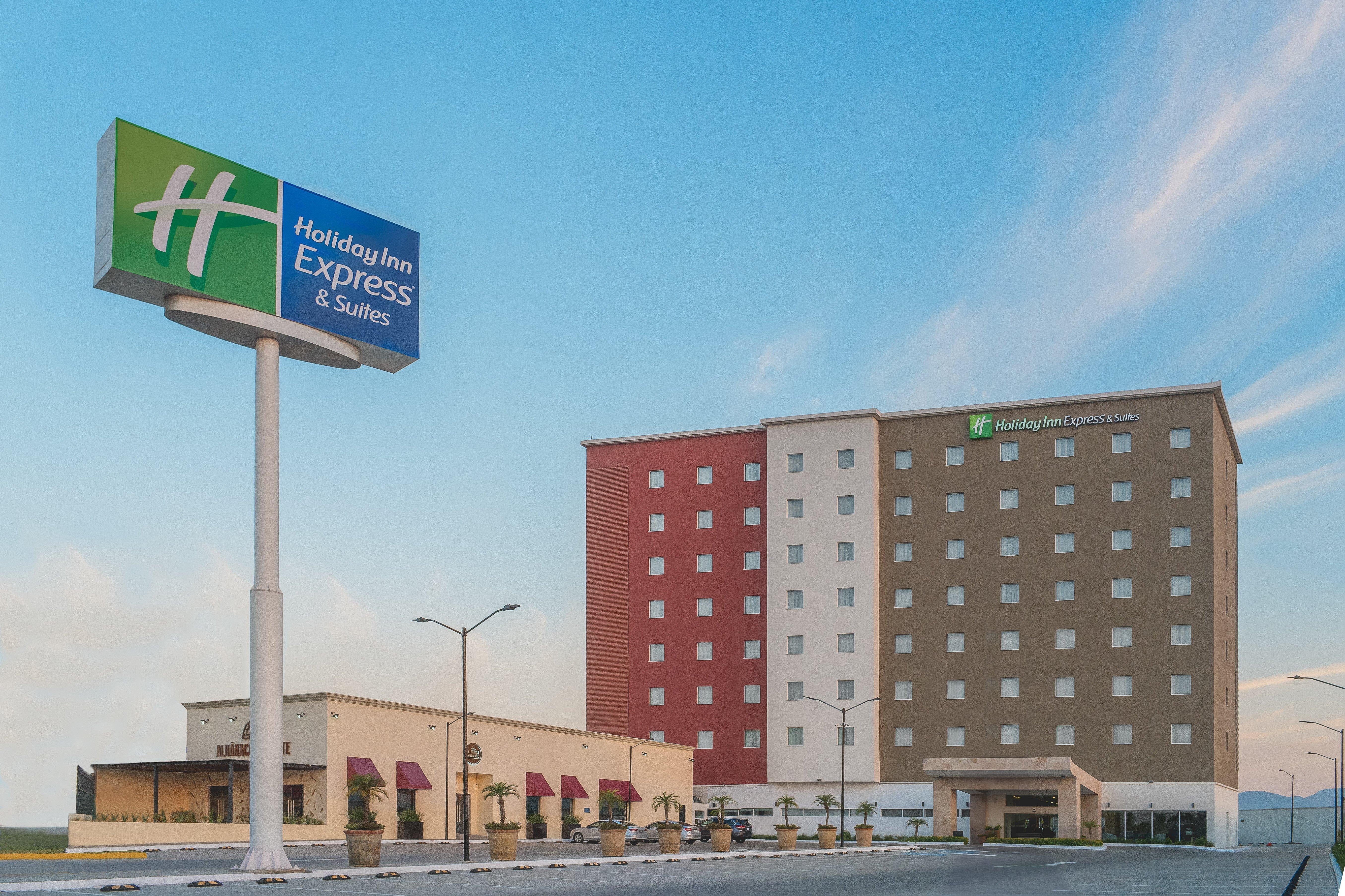 Holiday Inn Express & Suites Silao Aeropuerto Terminal By Ihg Exteriör bild