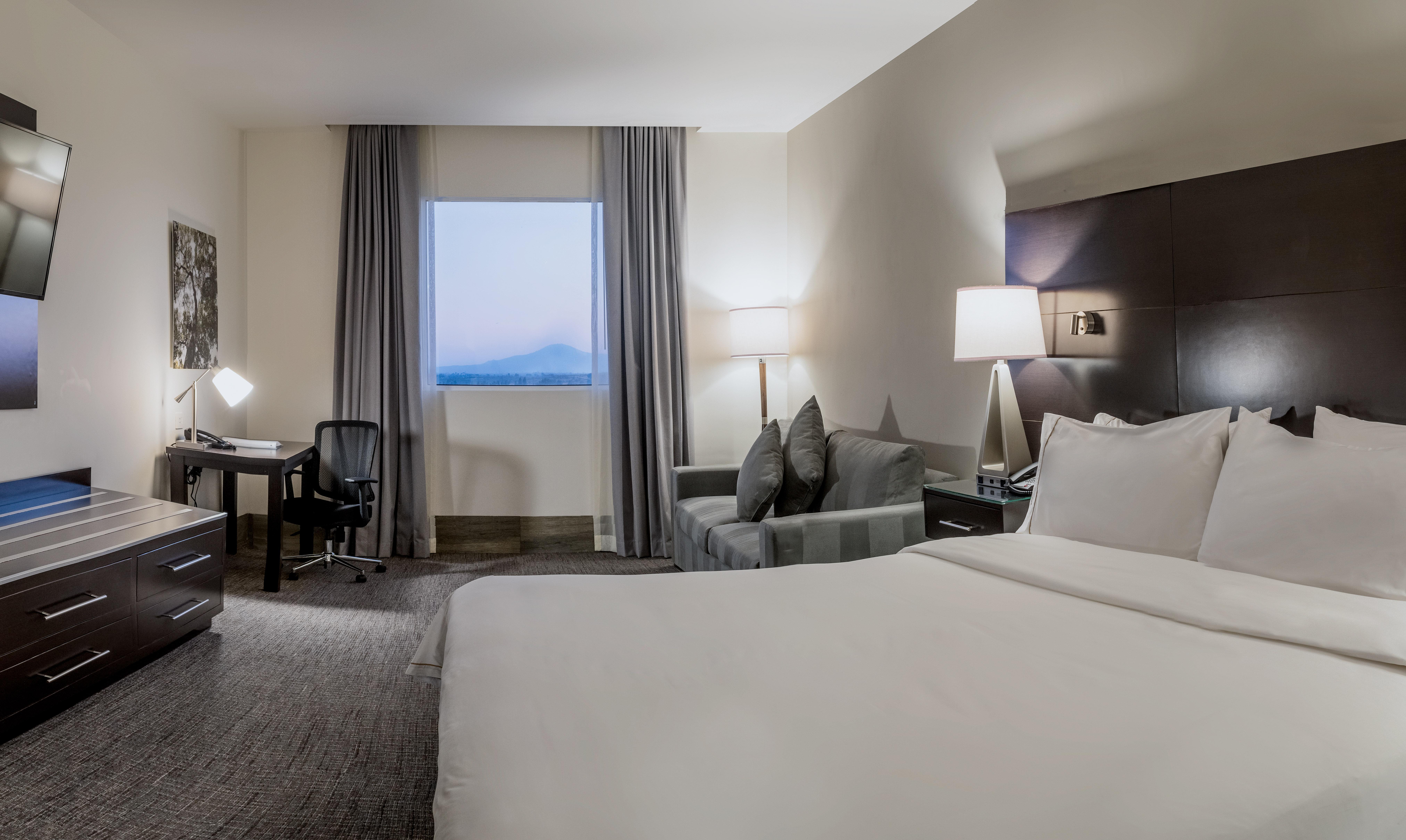 Holiday Inn Express & Suites Silao Aeropuerto Terminal By Ihg Exteriör bild